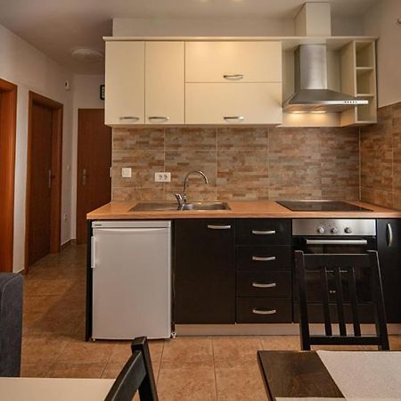 Apartment Nina ビオグラード・ナ・モル エクステリア 写真